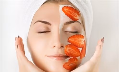 Tàn nhang nhiều chi chít đến mấy cũng sẽ hết sạch chỉ với loại quả cực rẻ này.