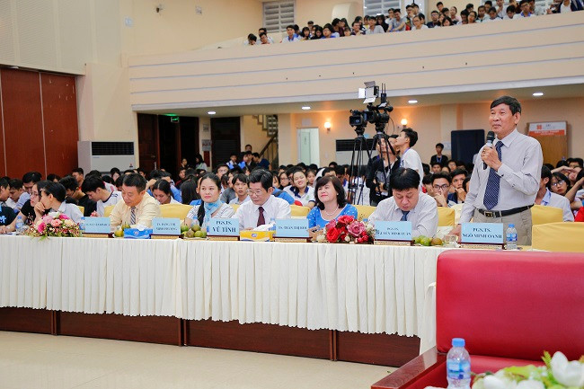 Ban giám khảo Hội thi Ban giám khảo Hội thi