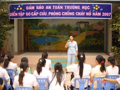 Sóc Trăng: Nâng cao ý thức phòng tránh tai nạn bom mìn tới GV, HS