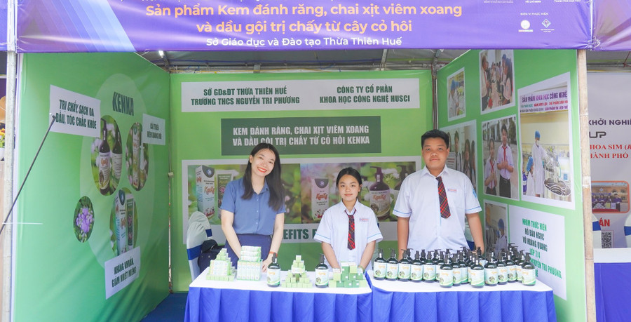 Gian trưng bày sản phẩm đến từ Thừa Thiên - Huế.