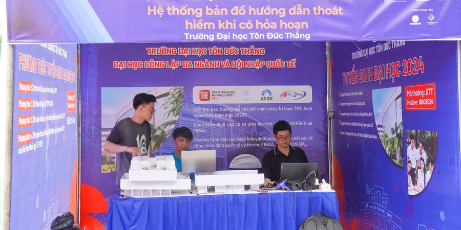 Gian trưng bày lĩnh vực công nghệ đến từ Trường ĐH Tôn Đức Thắng.