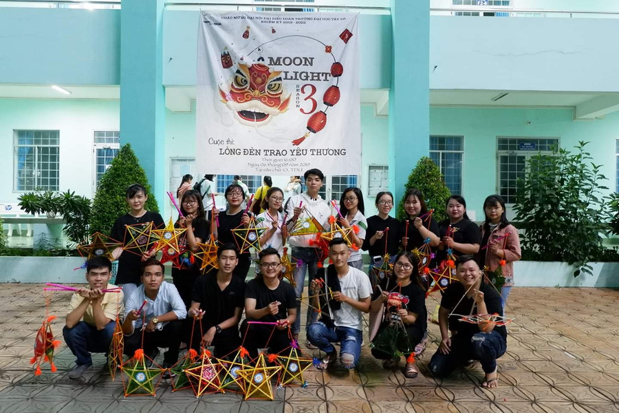 Tất cả đã sẵng sàng.