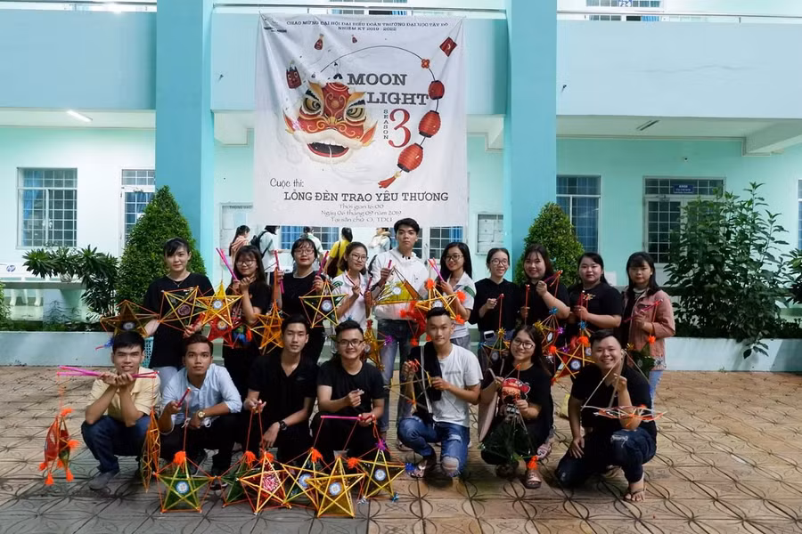 Tất cả đã sẵng sàng.