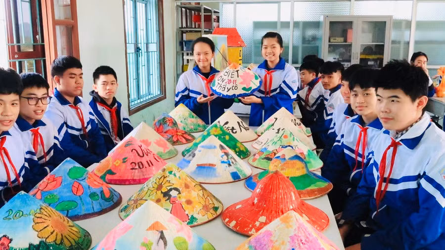 Sản phẩm nón của học sinh Trường THCS Trường Thọ.