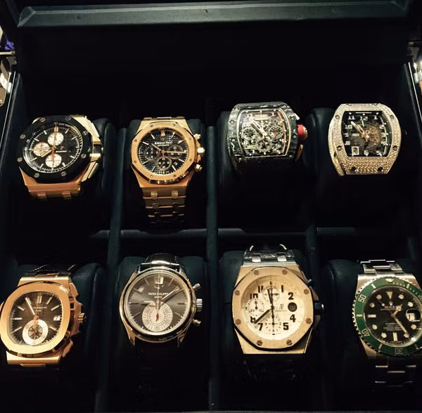 Đừng khóc vì buồn khi nhìn những hình ảnh cuộc sống siêu xa xỉ của các thiếu gia, kiều nữ nhà giàu Việt Nam - Ảnh 10.