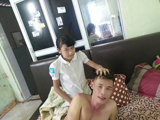 Diện mạo con gái ruột giấu kín nhiều năm của Hiệp Gà ảnh 5 Diện mạo con gái ruột giấu kín nhiều năm của Hiệp Gà ảnh 5
