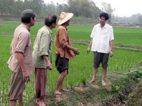Diễn viên Dũng Nhi thủ vai Thứ trưởng Cao Đức Cẩm trong phim “Chạy án”. Diễn viên Dũng Nhi thủ vai Thứ trưởng Cao Đức Cẩm trong phim “Chạy án”