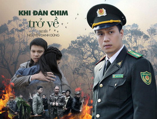 Việt Anh trong vai Thành, Hạt trưởng hạt kiểm lâm phim “Khi đàn chim trở về” đang chiếu trên VTV1. Việt Anh trong vai Thành, Hạt trưởng hạt kiểm lâm phim “Khi đàn chim trở về” đang chiếu trên VTV1