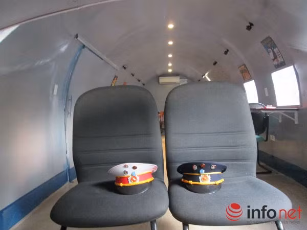 Quán cà phê máy bay độc nhất Hà Nội ảnh 9