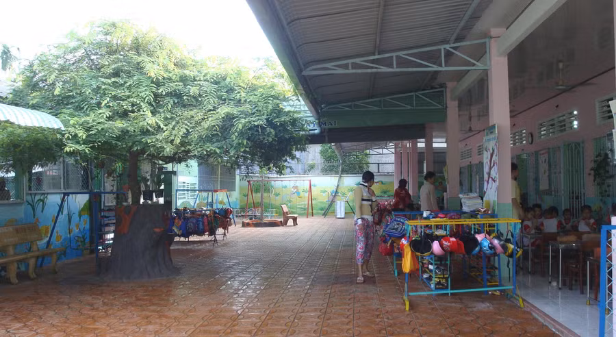 Bằng các chính sách hỗ trợ, nhiều trường mầm non ngoài công lập sớm ổn định việc dạy, học sau đại dịch Covid-19. Ảnh: TG