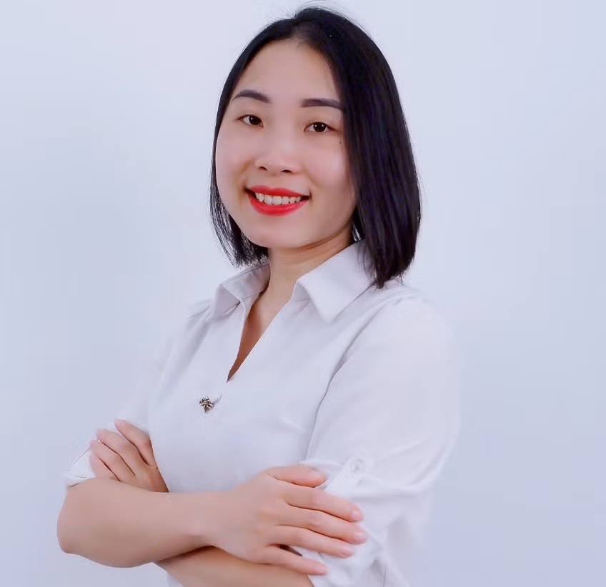 Cô Nguyễn Thị Hồng, giáo viên Ngữ Văn Trường THCS Ban Mai, Hà Đông, Hà Nội.