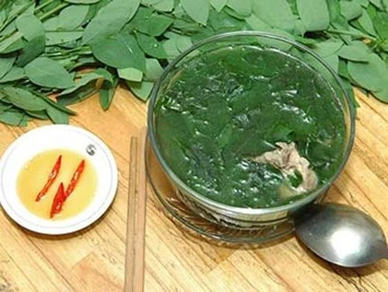 Rau ngót có chứa các chất giúp khơi dậy ham muốn tình dục.