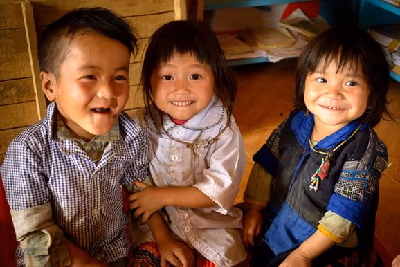 Các cô hy vọng tương lai những đứa trẻ vùng cao sẽ tươi sáng hơn. 