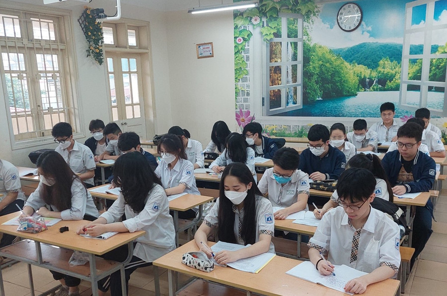 Học sinh Trường THCS Bế Văn Đàn trong giờ học.