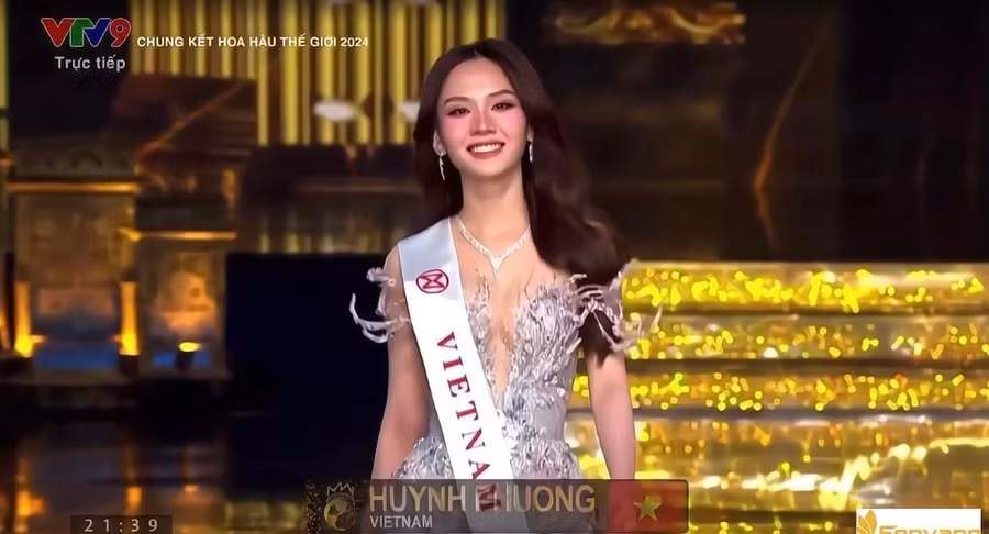 Chung cuộc Mai Phương đã lọt vào top 40 và chiến thắng Multimedia tại Miss World. Chung cuộc Mai Phương đã lọt vào top 40 và chiến thắng Multimedia tại Miss World.