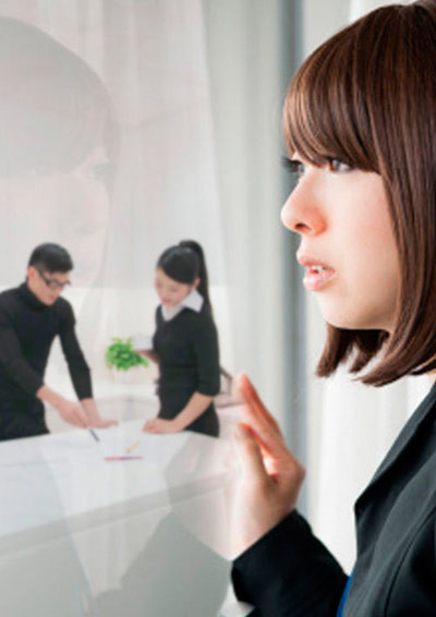 Chuyện nhường chồng cho bạn thân có một không hai ảnh 1 Chuyện nhường chồng cho bạn thân có một không hai - 1