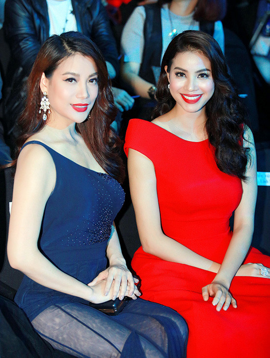 pham-huong-quyen-ru-do-sac-ben-huyen-my-diu-dang-11