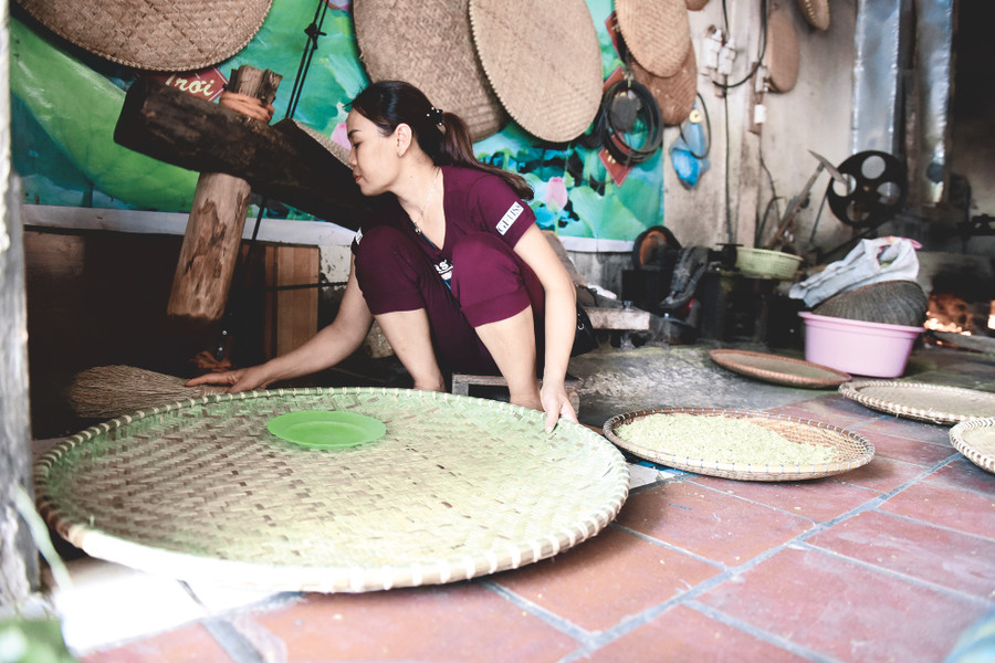 Loại bỏ hạt kém chất lượng.