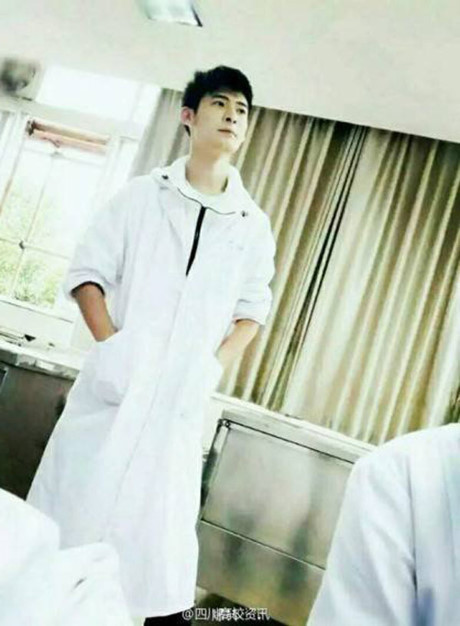 Thầy giáo Thay giao
