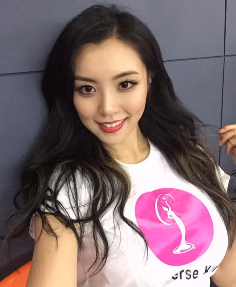 Hoa hau Han Quoc: Noi cac my nhan nguc 