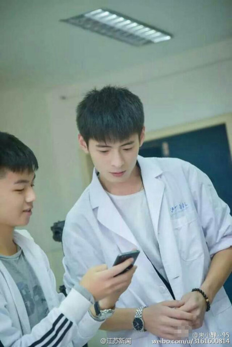 Thầy giáo Thay giao
