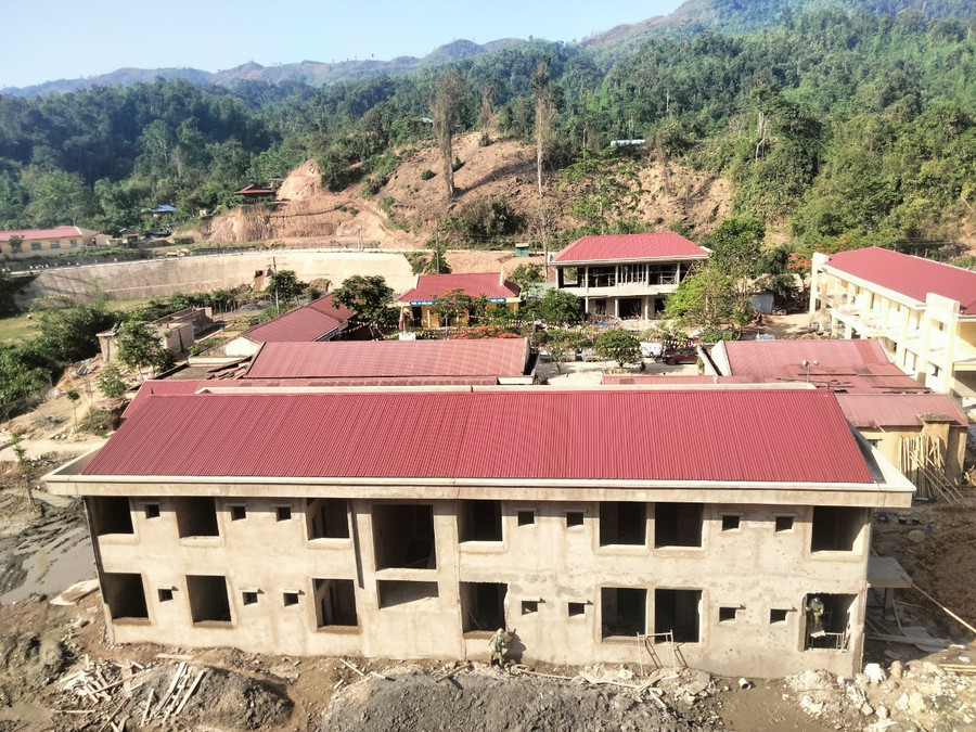 Trường PTDTBT Tiểu học Chung Chải số 2 đang trong quá trình xây dựng, dự kiến hoàn thành vào tháng 7 tới.