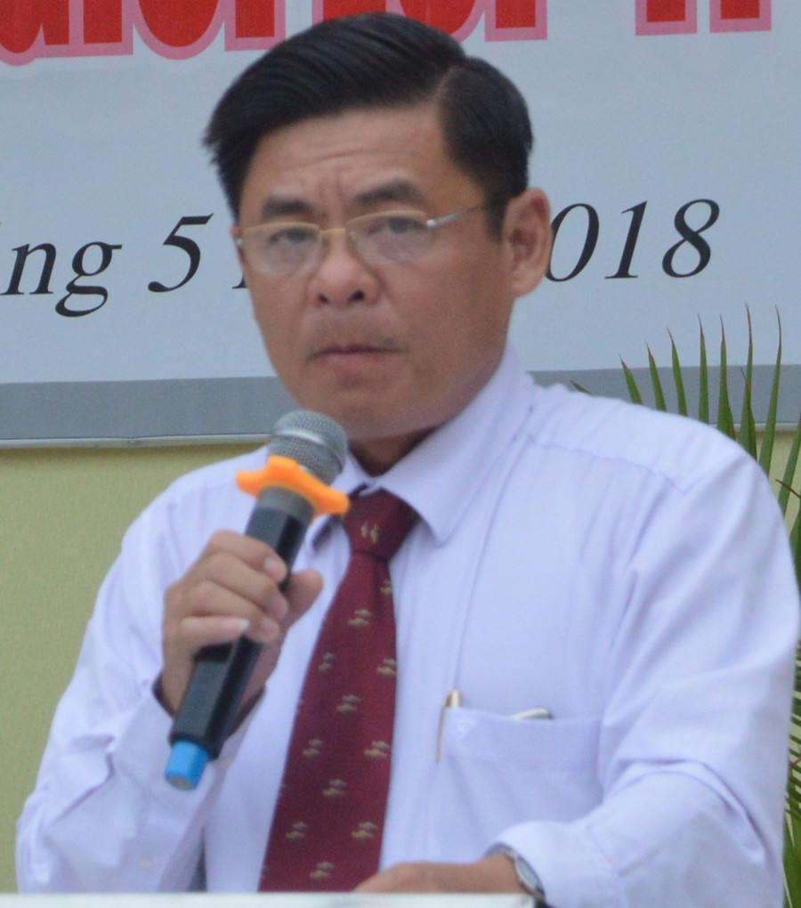 Ông Châu Tuấn Hồng, tân Giám đốc Sở GD&ĐT tỉnh Sóc Trăng. Ông Châu Tuấn Hồng, tân Giám đốc Sở GD&ĐT tỉnh Sóc Trăng.