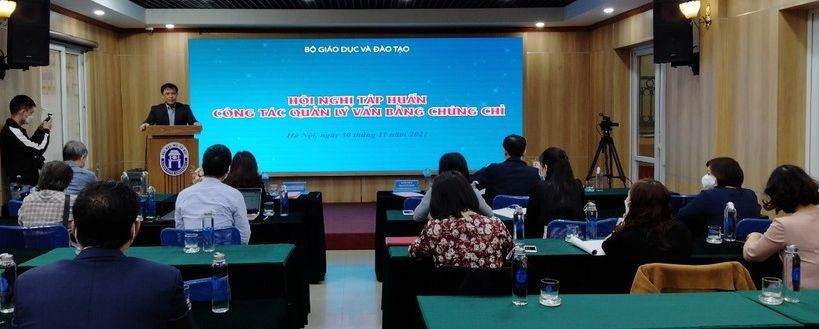 Hội nghị tập huấn về công tác quản lý văn bằng, chứng chỉ do Bộ GD&ĐT tổ chức vào tháng 11/2022. Hội nghị tập huấn về công tác quản lý văn bằng, chứng chỉ do Bộ GD&ĐT tổ chức vào tháng 11/2022.