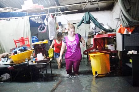 TP HCM: Hang tram ho dan 