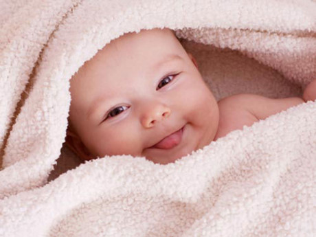 Hành động không ngờ của cha mẹ làm trẻ có thể bị chết não mà quá nhiều người mắc phải - Ảnh 1 Hanh dong khong ngo cua cha me lam tre co the bi chet nao ma qua nhieu nguoi mac phai - Anh 1
