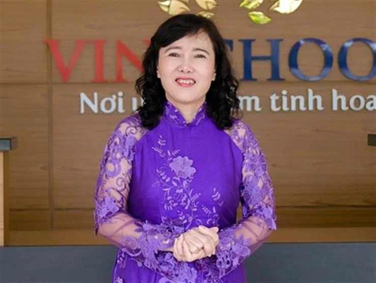 Cô giáo Đinh Thị Tú, Hiệu trưởng Trường Tiểu học Vinschool.