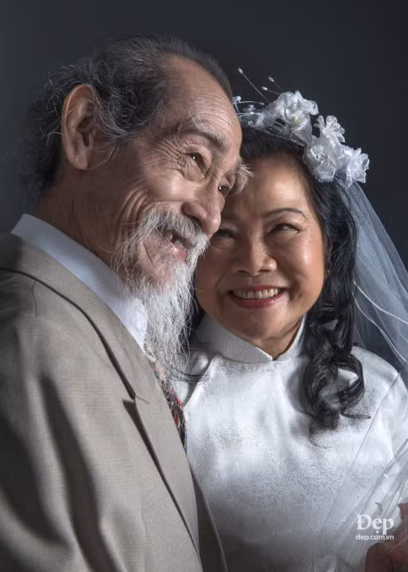 Moi tinh dam duoi hon nua the ky cua cap doi showbiz Viet - Anh 5