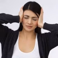 Chồng học vấn thấp, hôn nhân bấp bênh