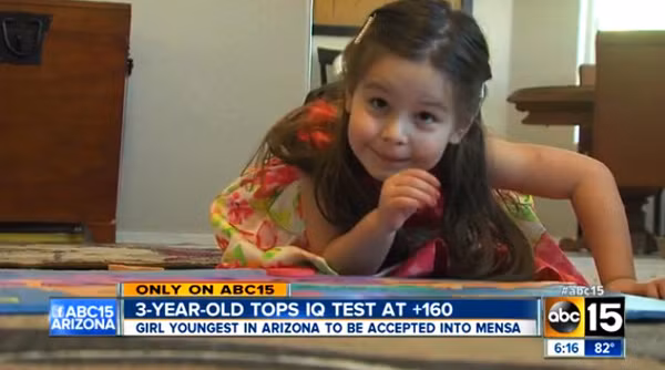 Những thần đồng nhí có chỉ số IQ cao hơn Einstein của năm 2014