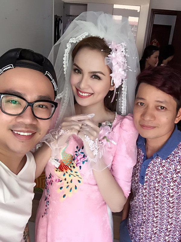 Những hình ảnh đẹp nhất trong đám cưới Hoa hậu Diễm Hương ảnh 2 Những hình ảnh đẹp nhất trong đám cưới Hoa hậu Diễm Hương