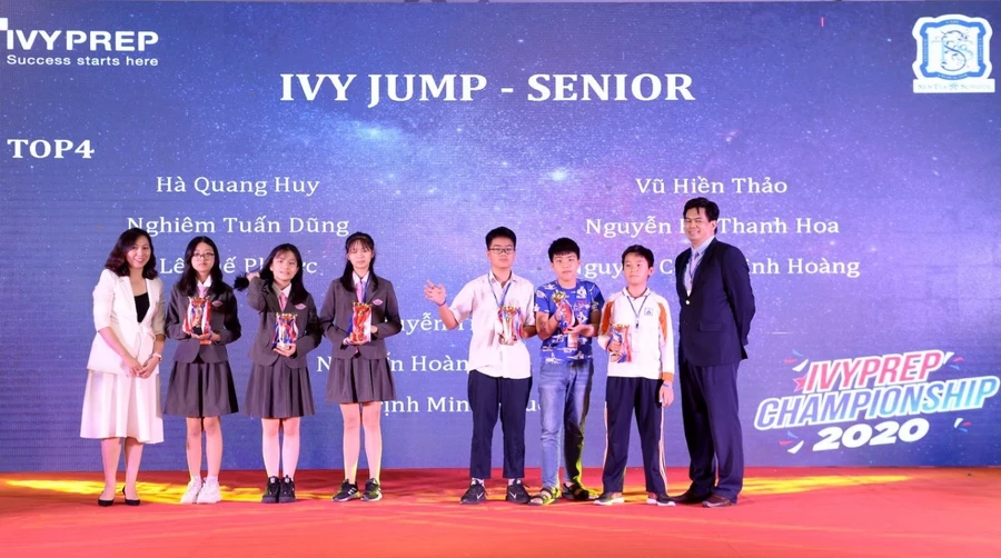 Hai đội xuất sắc vòng 2 cuộc thi IvyPrep Championship 2020.