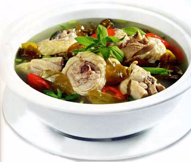 Thịt gà chứa nhiều chất dưỡng chất có lợi cho sức khoẻ.