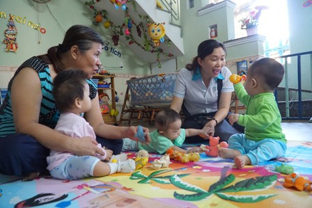 OneSky áp dụng phương pháp dạy học ứng đáp lấy trẻ làm trung tâm.