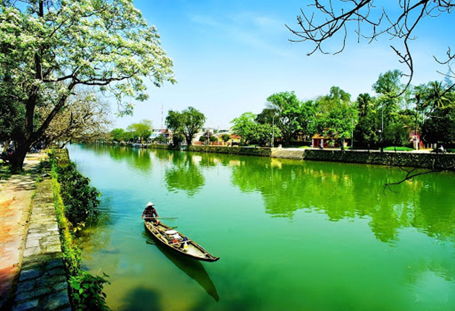 Thơ viết về mùa Xuân thời trung đại gửi gắm nhiều triết lý nhân sinh sâu sắc.