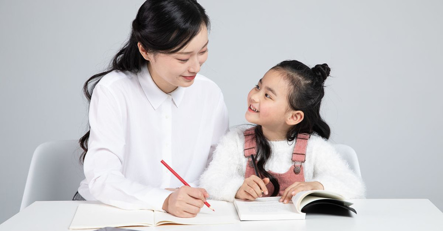 Giao tiếp chính là “công cụ” quan trọng để trẻ tồn tại và phát triển. Ảnh minh hoạ