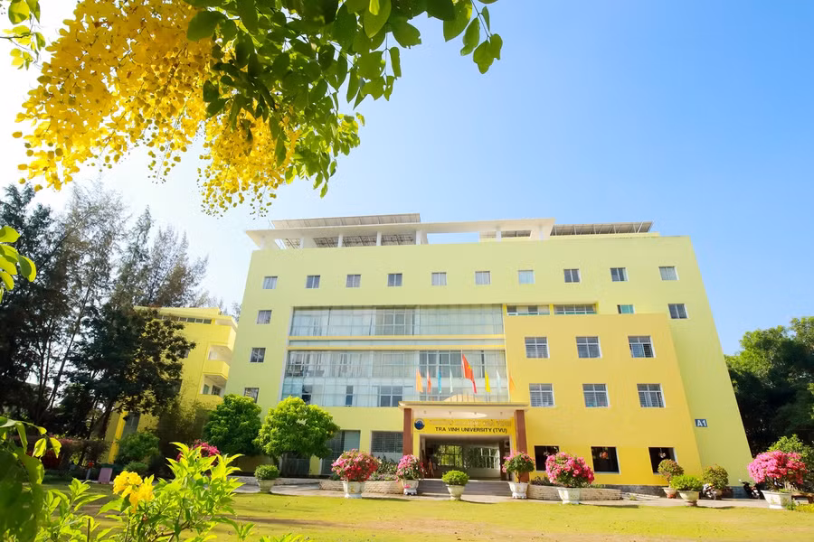 Một góc cảnh quan Trường ĐH Trà Vinh.