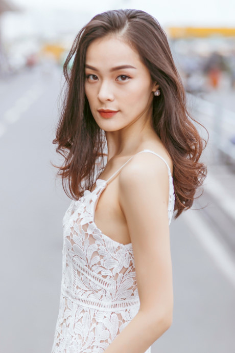Những chiếc váy Nhung chiec vay