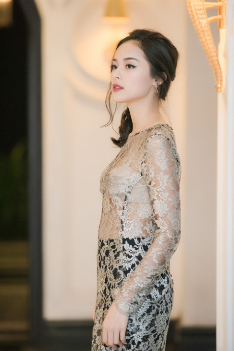 Những chiếc váy Nhung chiec vay