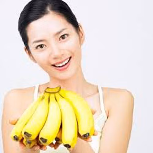 Nếu đói, bạn có thể ăn một quả chuối mà không sợ tăng cân.