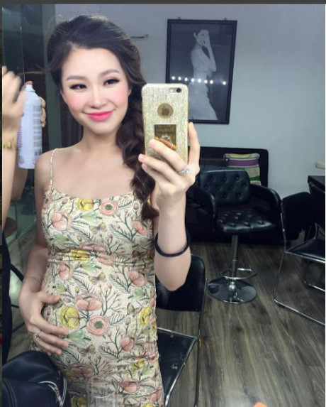 Á hậu Diễm Trang: Bà bầu sexy nhất nhì showbiz Việt - Ảnh 14 A hau Diem Trang: Ba bau sexy nhat nhi showbiz Viet - Anh 14