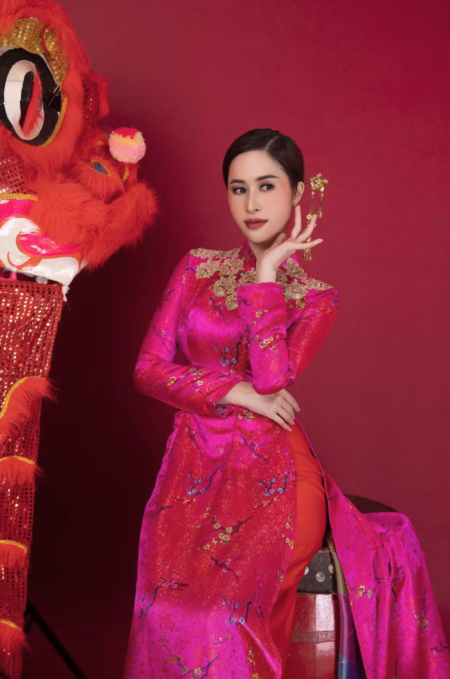 5 phụ kiện nên diện cùng áo dài giúp “lên đời” phong cách ảnh 5