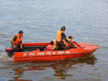 Xuất cấp trang thiết bị cứu hộ, cứu nạn cho TP Đà Nẵng