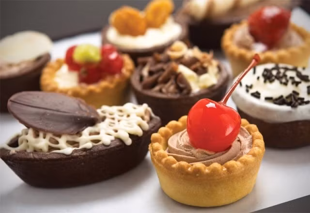 Khi đói bạn không nên ăn những thực phẩm này