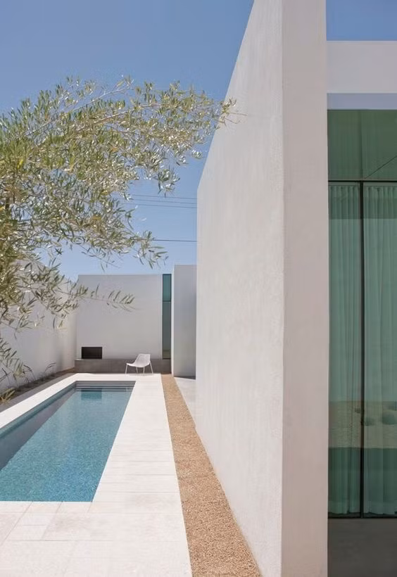 Bể bơi mini cực kỳ tiện nghi cho ngôi nhà có diện tích khiêm tốn