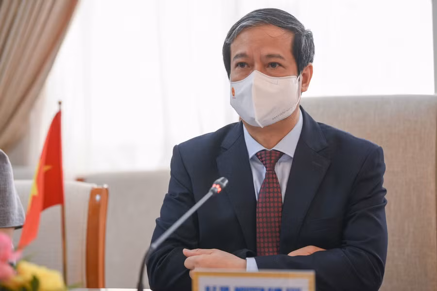 Bộ trưởng Nguyễn Kim Sơn phát biểu tại buổi tiếp.